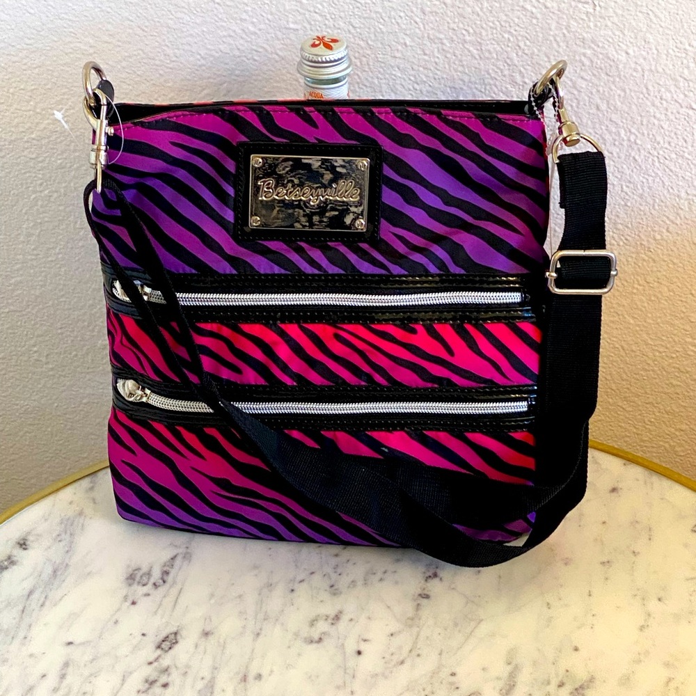 Betsey Johnson handbag